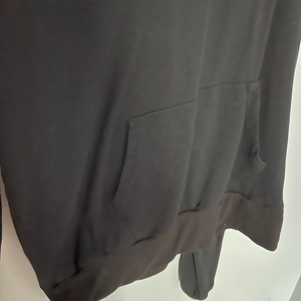 Emma & Sam black hoodie M - Picture 2 of 5